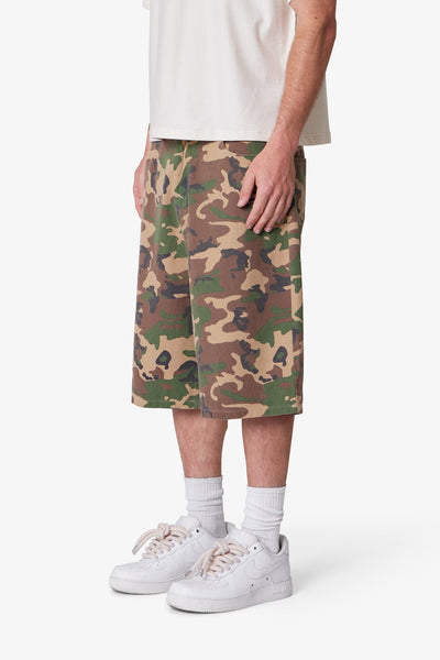 Baggy-Camo-Twill-Shorts-Woodland-Camo-3_ecd064d2_600x600.jpg