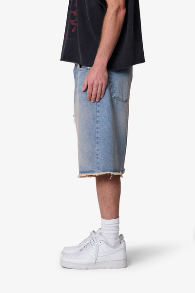 Baggy-Distressed-Denim-Shorts-Light-Blue-4_600x600.jpg