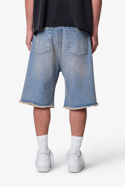 Baggy-Distressed-Denim-Shorts-Light-Blue-5_600x600.jpg