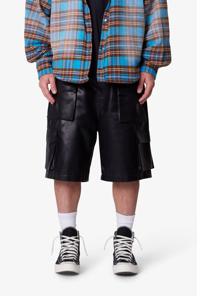 Baggy-Leather-Cargo-Shorts-Black_28c1ddfd_600x600.jpg