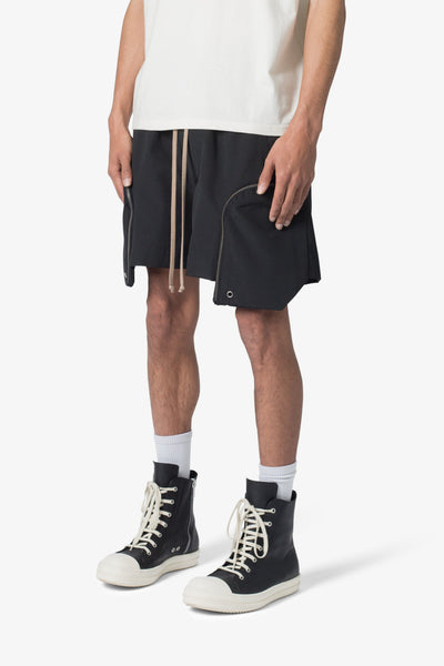 Front-Pocket-Geo-Shorts-Black-3_600x600.jpg