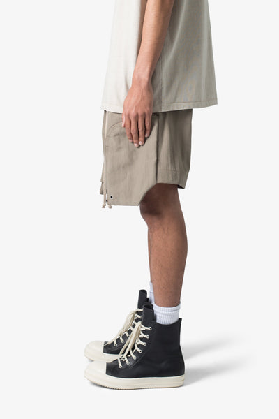 Front-Pocket-Geo-Shorts-Olive-4_600x600.jpg