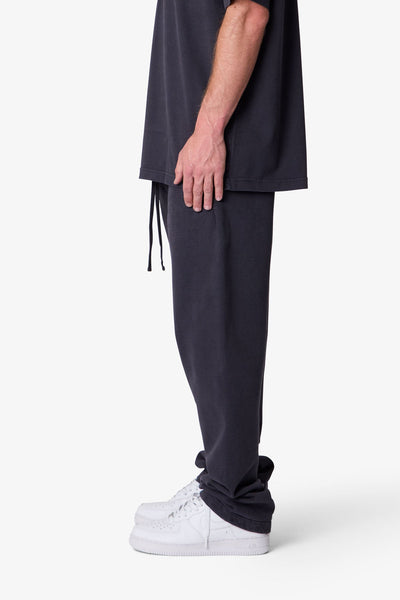 Heavy-Basic-Relaxed-Sweatpants-Washed-Black-4_600x600.jpg