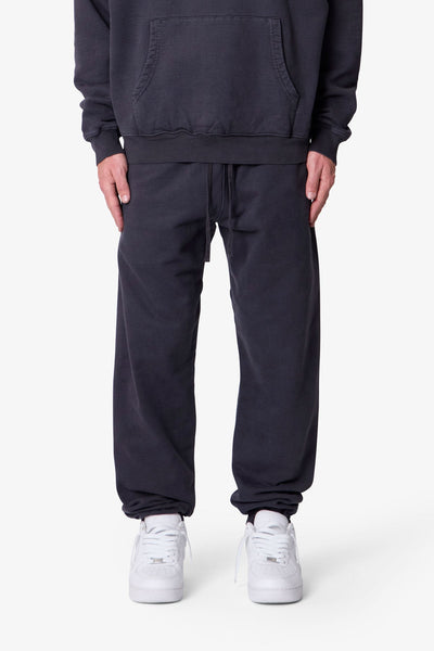 Heavy-Basic-Sweatpants-Washed-Black-2_0ea8e5d0_600x600.jpg