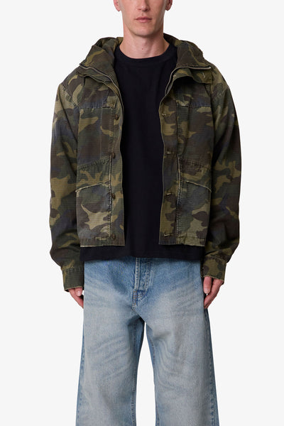 Hooded-Sprayed-Ripstop-Jacket-Camo-2_600x600.jpg