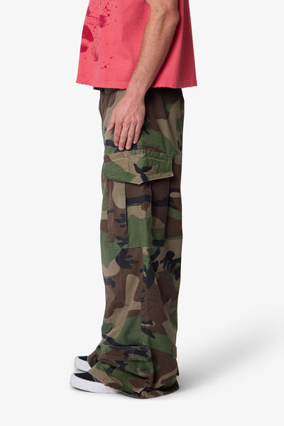 Military-Rave-Cargo-Pants-Camo-4_600x600.jpg