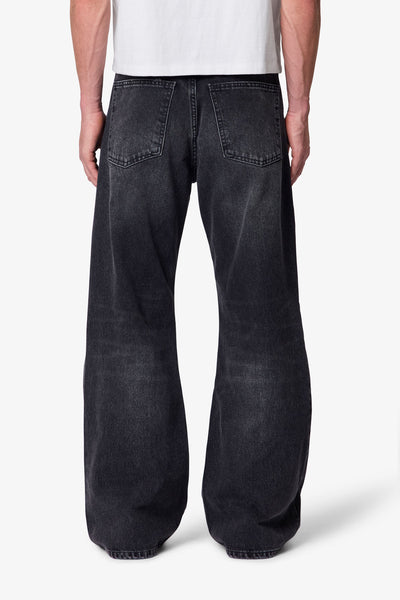 Mule-Pocket-Kick-Flare-Denim-Washed-Black-5_600x600.jpg