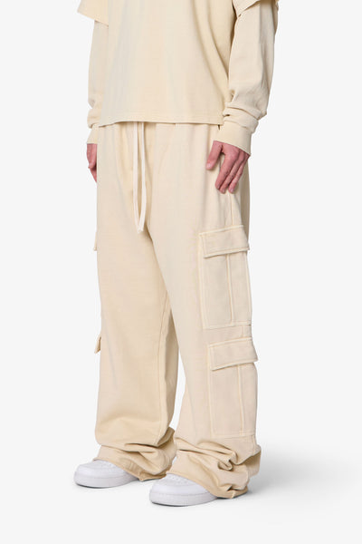 Ultra-Baggy-Cargo-Sweatpants-Off-White-3_600x600.jpg
