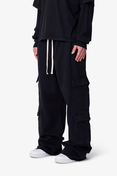 Ultra-Baggy-Cargo-Sweatpants-Vintage-Black-3_600x600.jpg