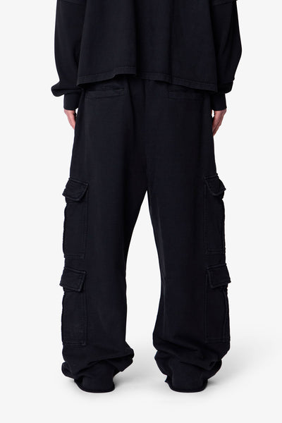 Ultra-Baggy-Cargo-Sweatpants-Vintage-Black-5_600x600.jpg