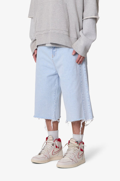 Ultra-Baggy-Cut-Off-Denim-Shorts-Light-Blue-3_276d17ce_600x600.jpg