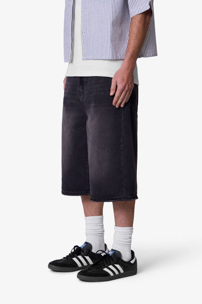 Ultra-Baggy-Denim-Shorts-Black-3_4d1c47e7_600x600.jpg