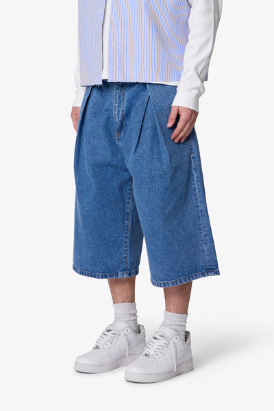 Ultra-Baggy-Pleated-Denim-Shorts-Washed-Blue-3_600x600.jpg