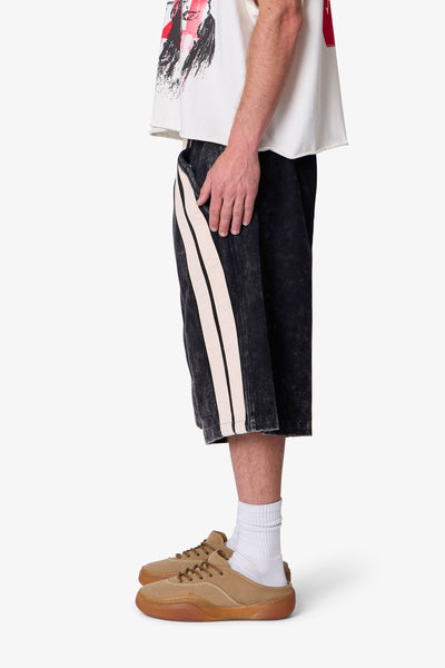 Ultra-Baggy-Stripe-Twill-Shorts-Washed-Black-4_600x600.jpg